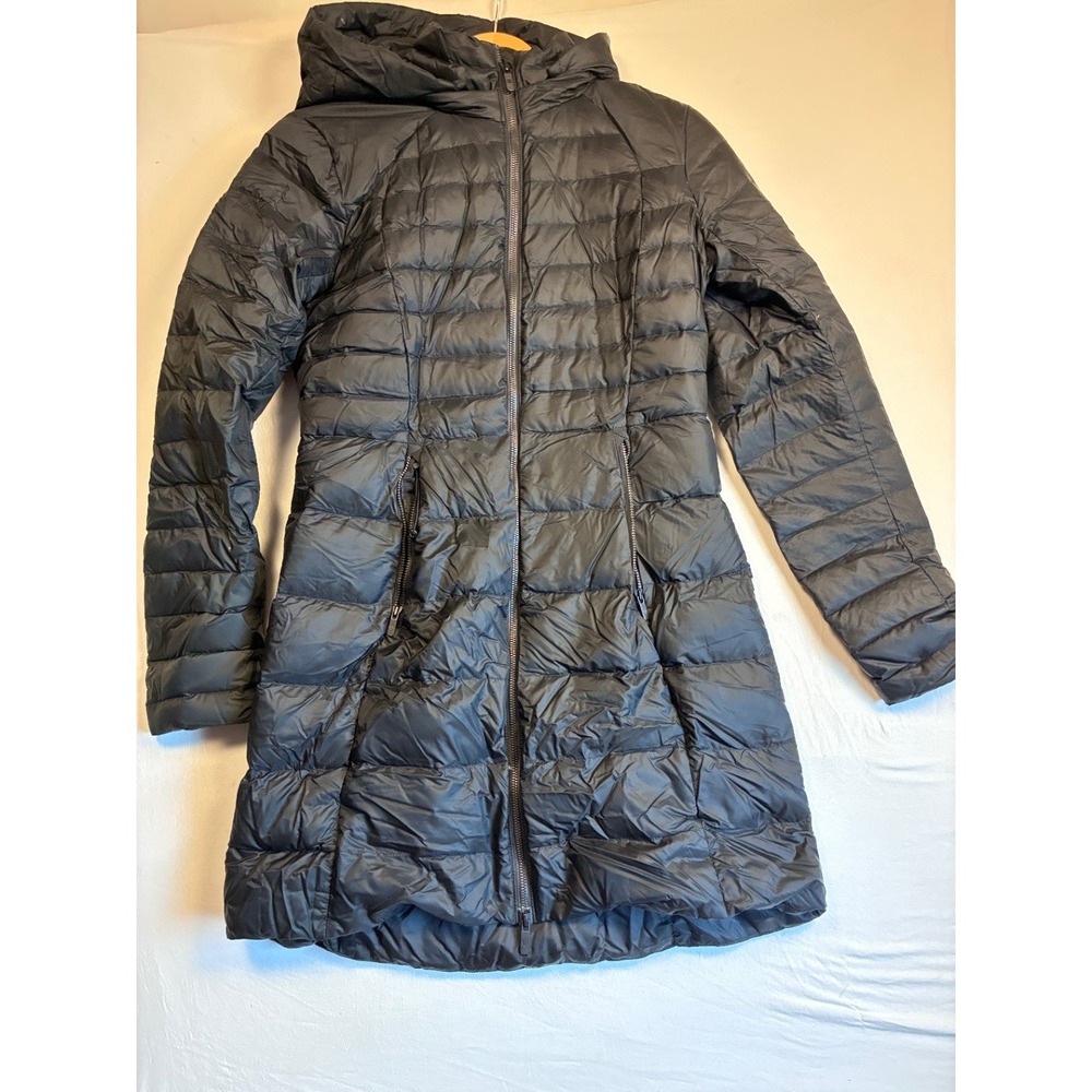 Lululemon Womens Long Black Quilted Puffer Coat M Hooded Down Insulated Slim